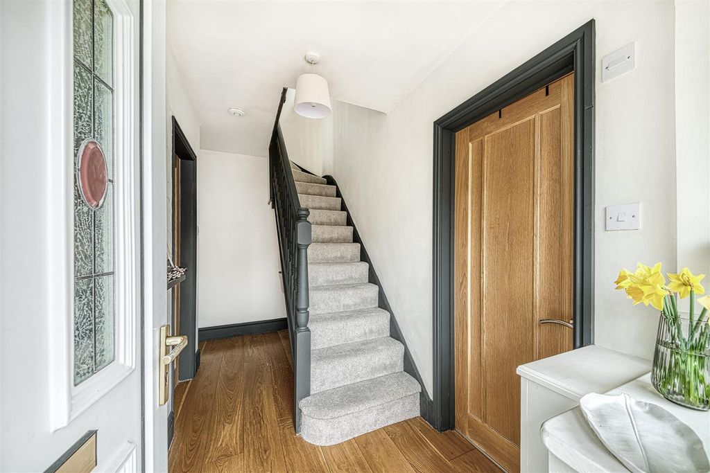 Property photo 3 of 47 E92A6257_Hdr.Jpg