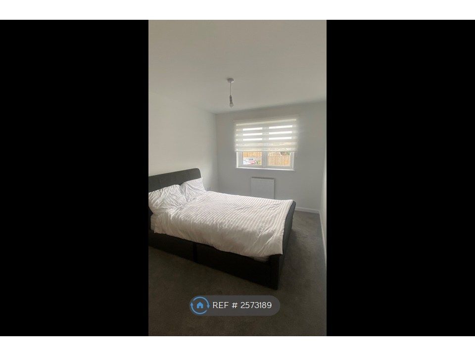 Property photo 1 of 3