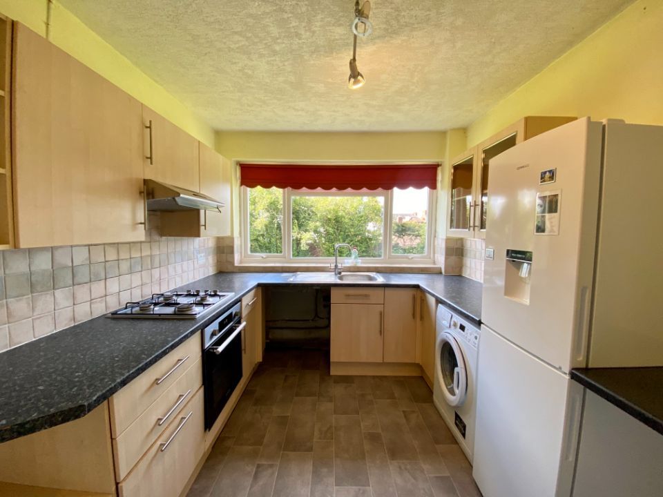 Property photo 2 of 11 2