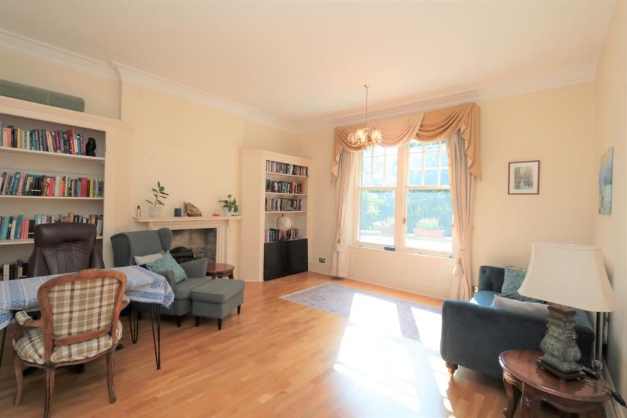 Property photo 2 of 8