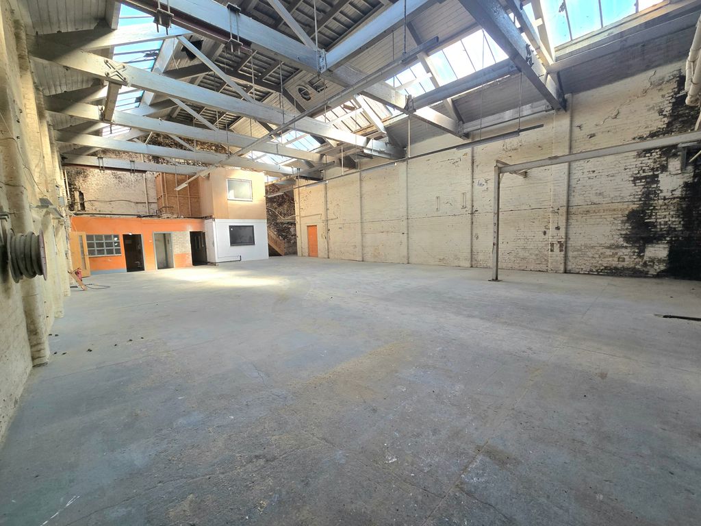 Property photo 3 of 11