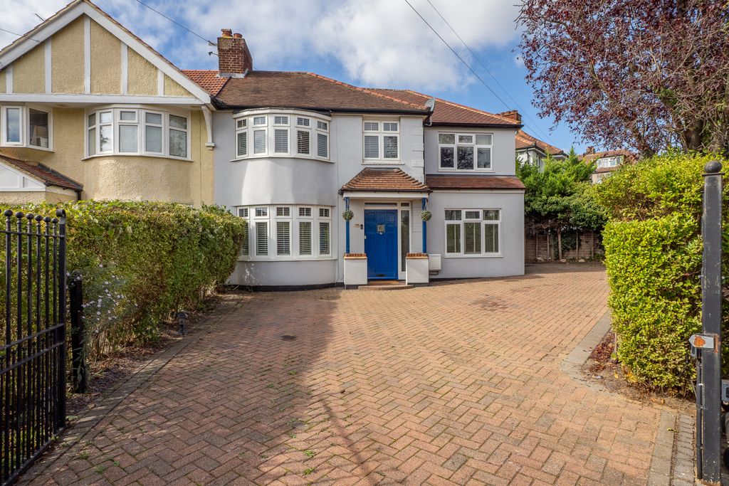 Property photo 1 of 16 Picture No. 01