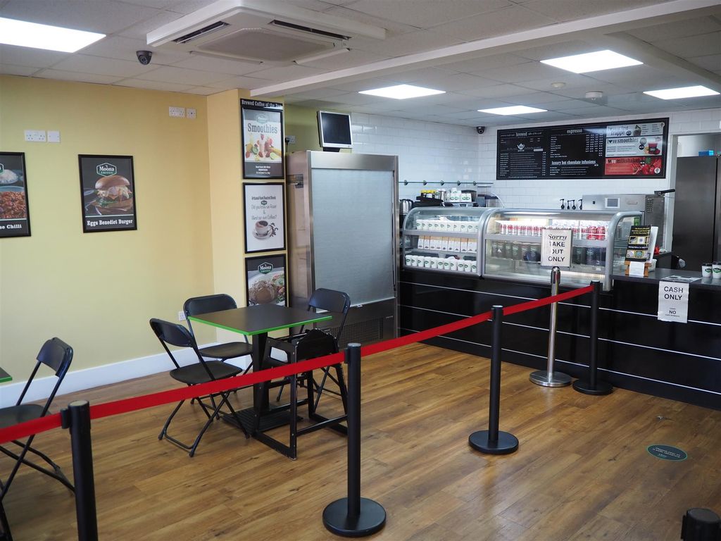 Property photo 2 of 7 Photo 1