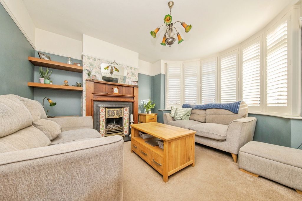 Property photo 2 of 17 Pbox-Img.Jpg