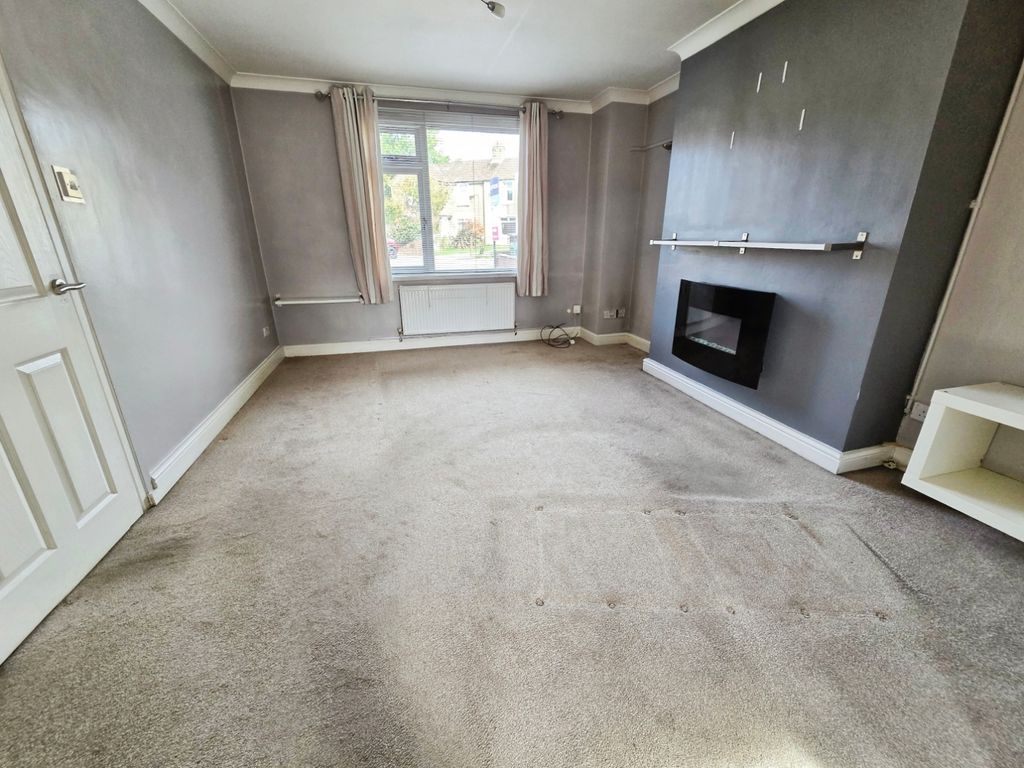 Property photo 3 of 16 Pbox-Img.Jpg