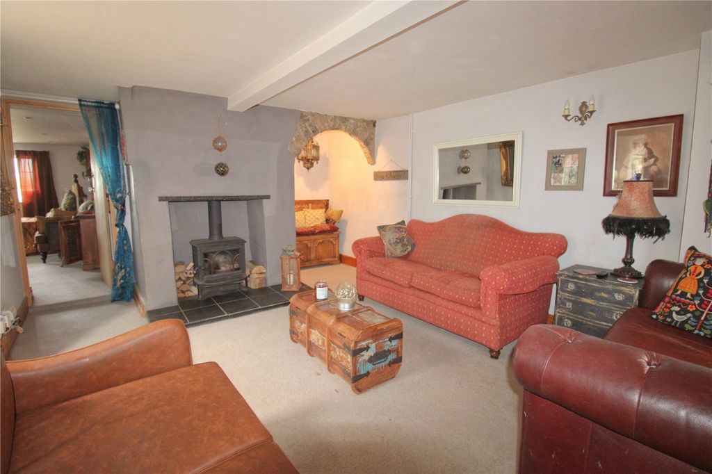 Property photo 3 of 27 Picture No. 18