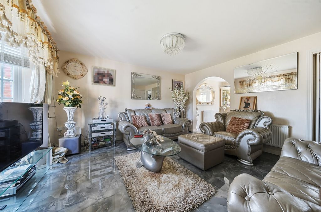 Property photo 2 of 21 1278879 (2)