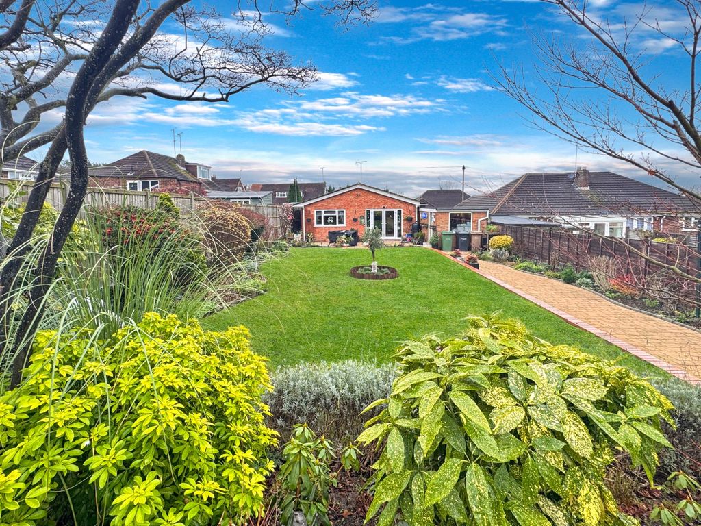 Property photo 3 of 26 4423432