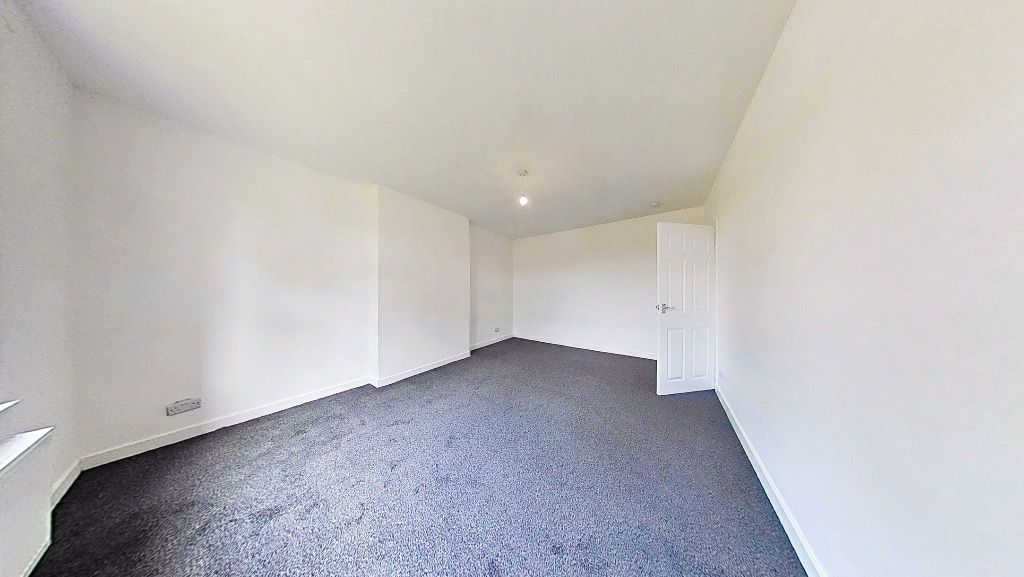 Property photo 3 of 12 Photo 3