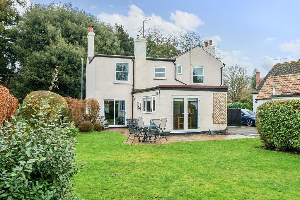 Property photo 2 of 40 1400025-32-69789E46Ad7cd.Jpg