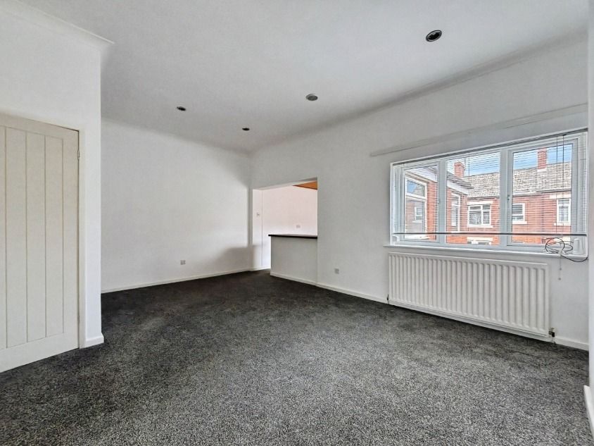 Property photo 1 of 16 5223410