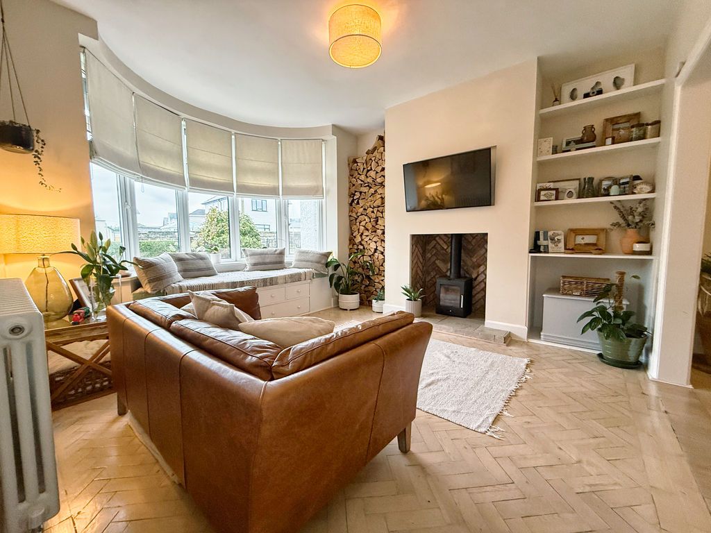 Property photo 2 of 11 Photo 8