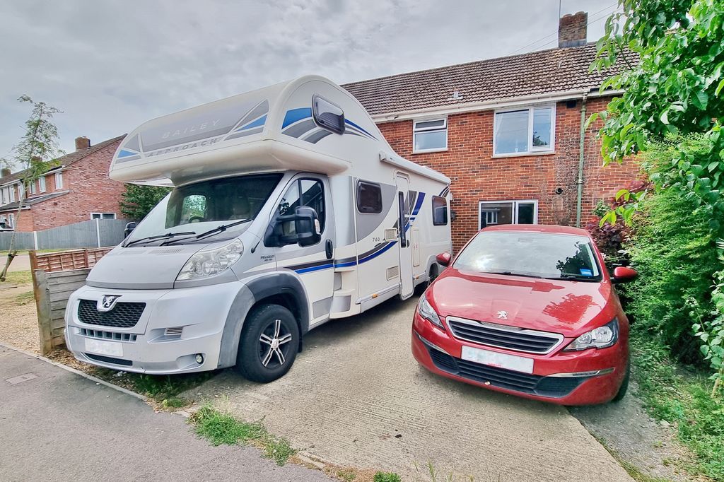 Property photo 1 of 7