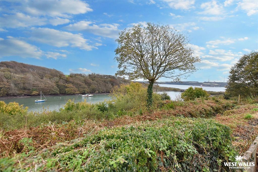 Property photo 1 of 33 15 (16).Jpg