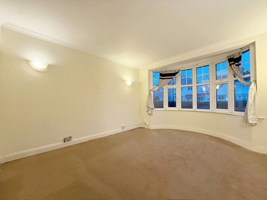 Property photo 1 of 8 Gallery