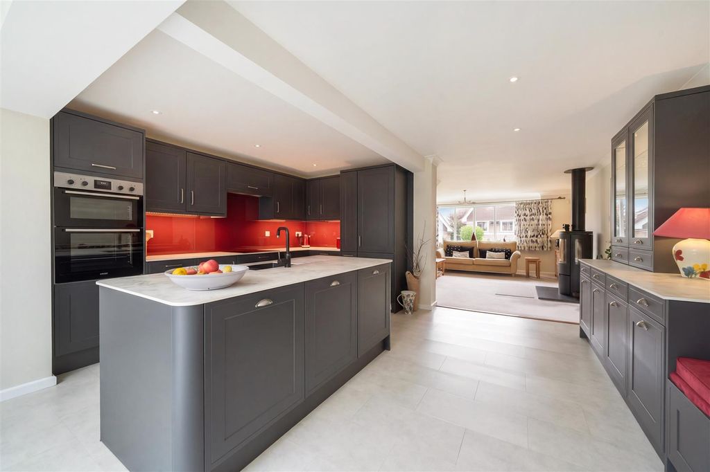 Property photo 2 of 18 Open Plan Kitchen Diner