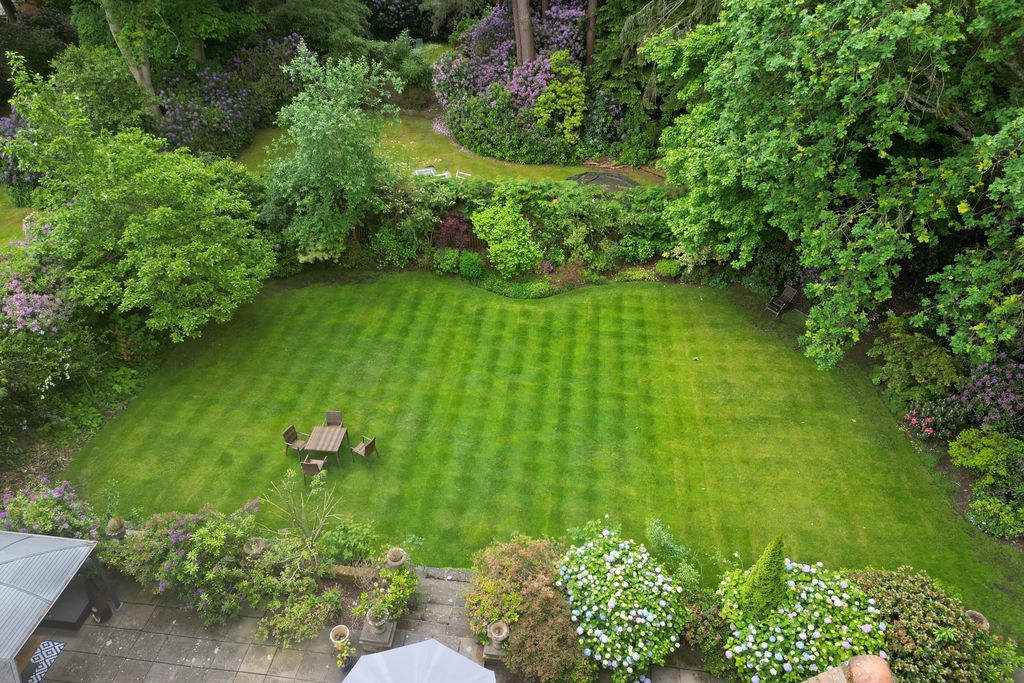 Property photo 2 of 25 Photo 26