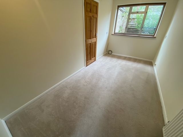 Property photo 3 of 11 Dining Room