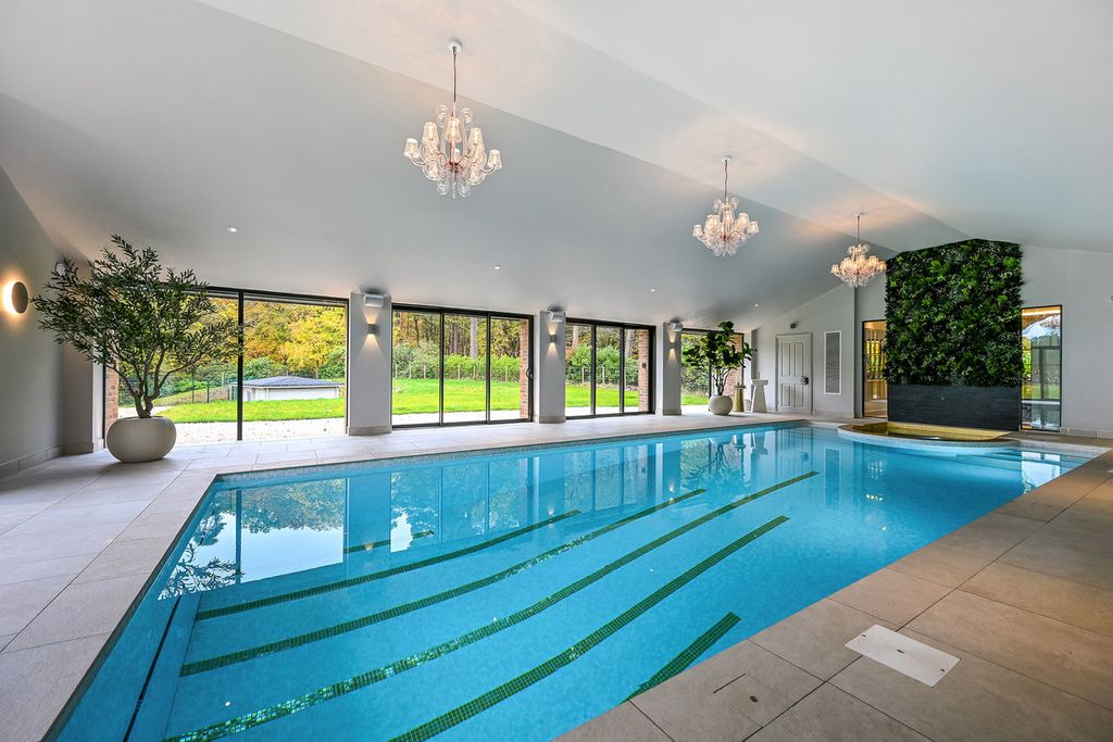 Additional image 20 of 7 bed country house for saleFarnham, Surrey GU10