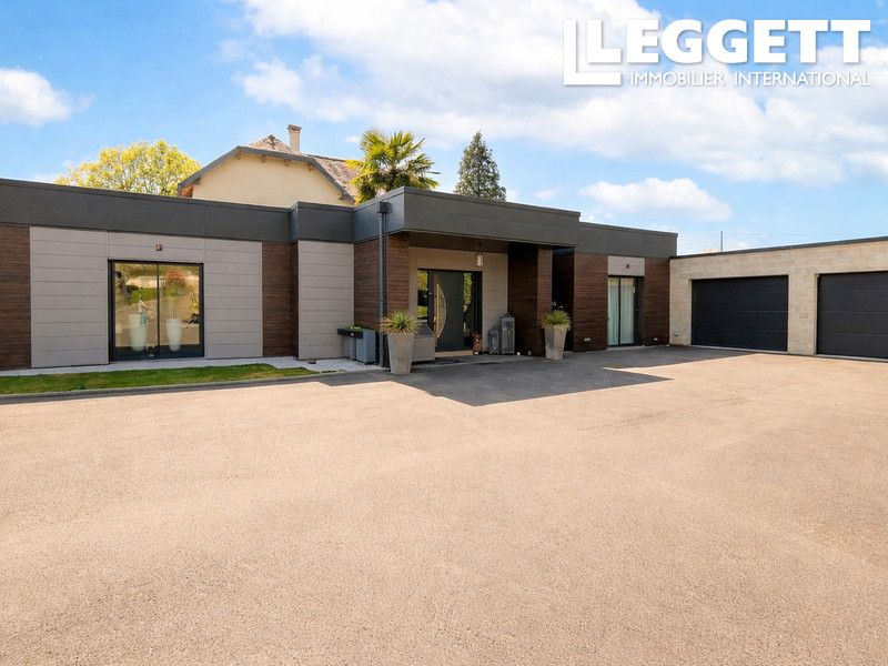 Property photo 3 of 10