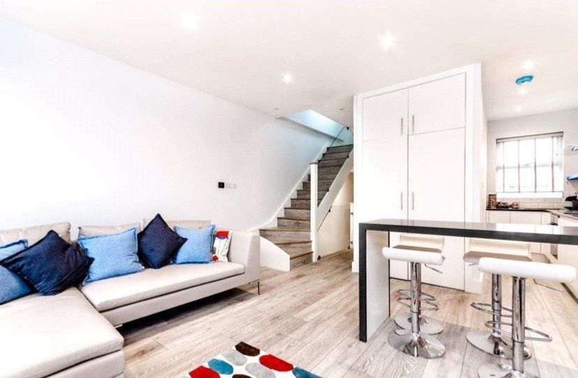 Property photo 1 of 9 Reception/ Kitchen