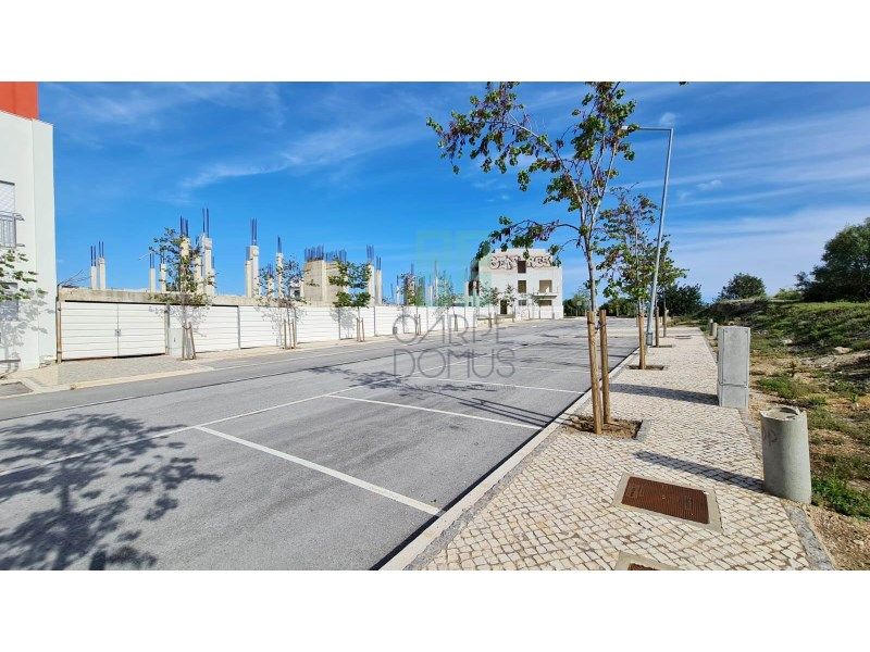 Property photo 3 of 32