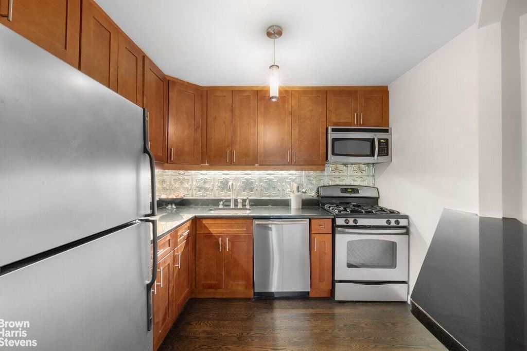 Property photo 3 of 11 <Alttext/>
