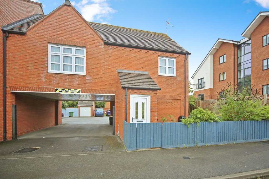 Property photo 1 of 13