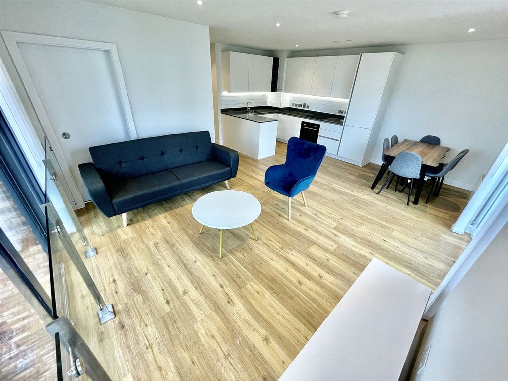 Property photo 3 of 17 Living Room