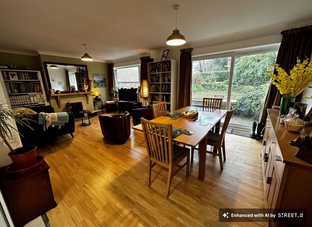 Property photo 3 of 21