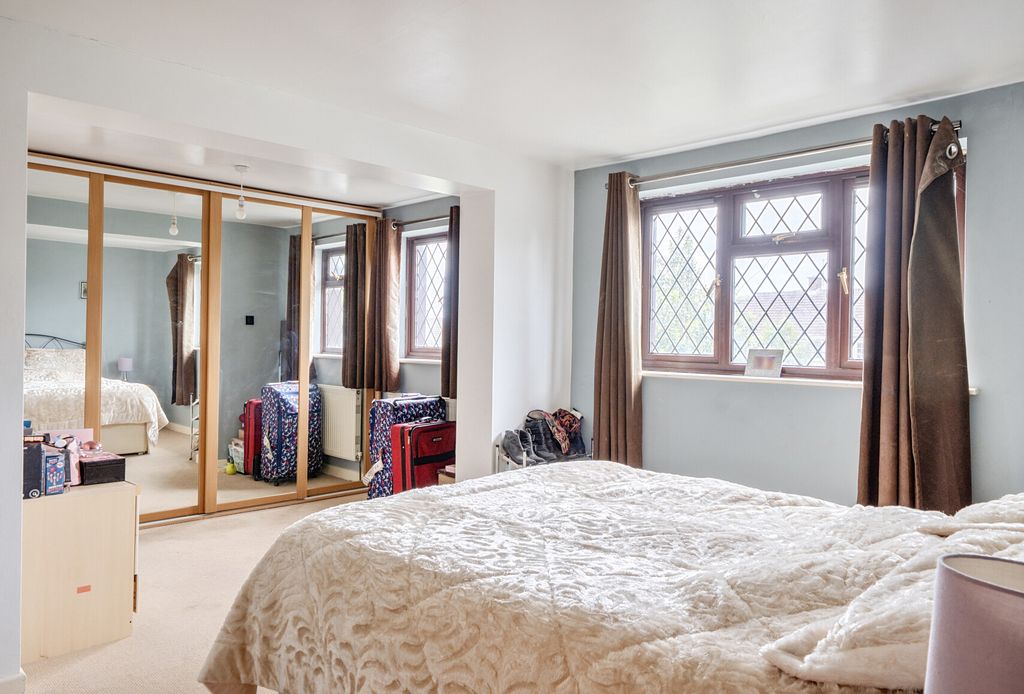 Property photo 2 of 18 1439064-16-6A0839...