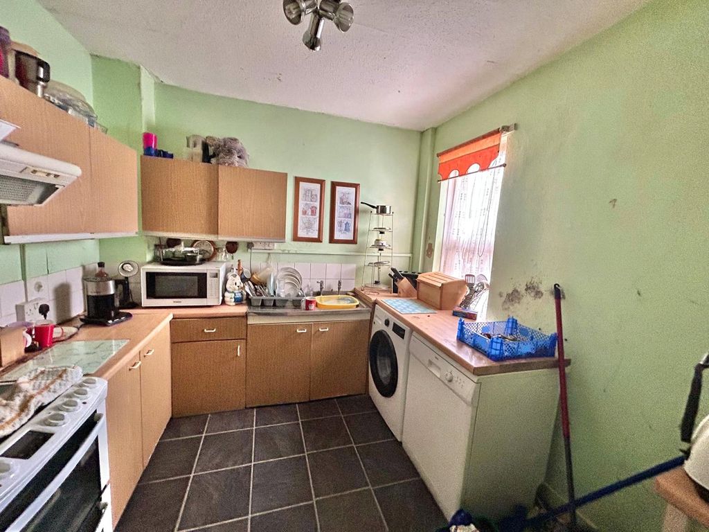 Property photo 3 of 4 Picture No. 02