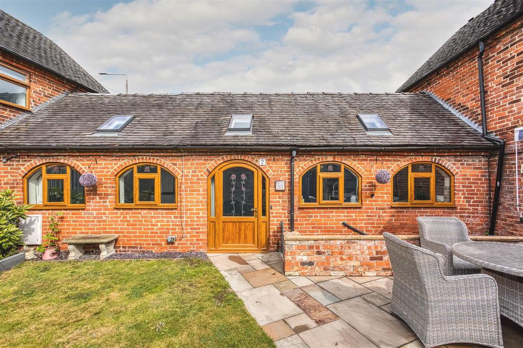Property photo 1 of 25