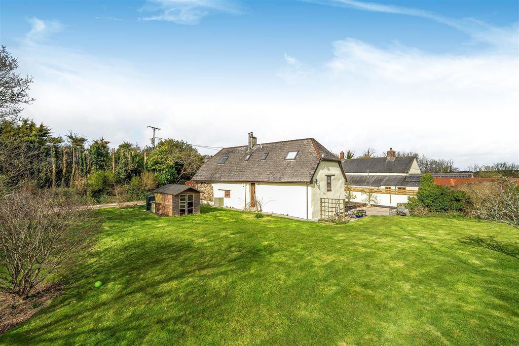 Property photo 1 of 57