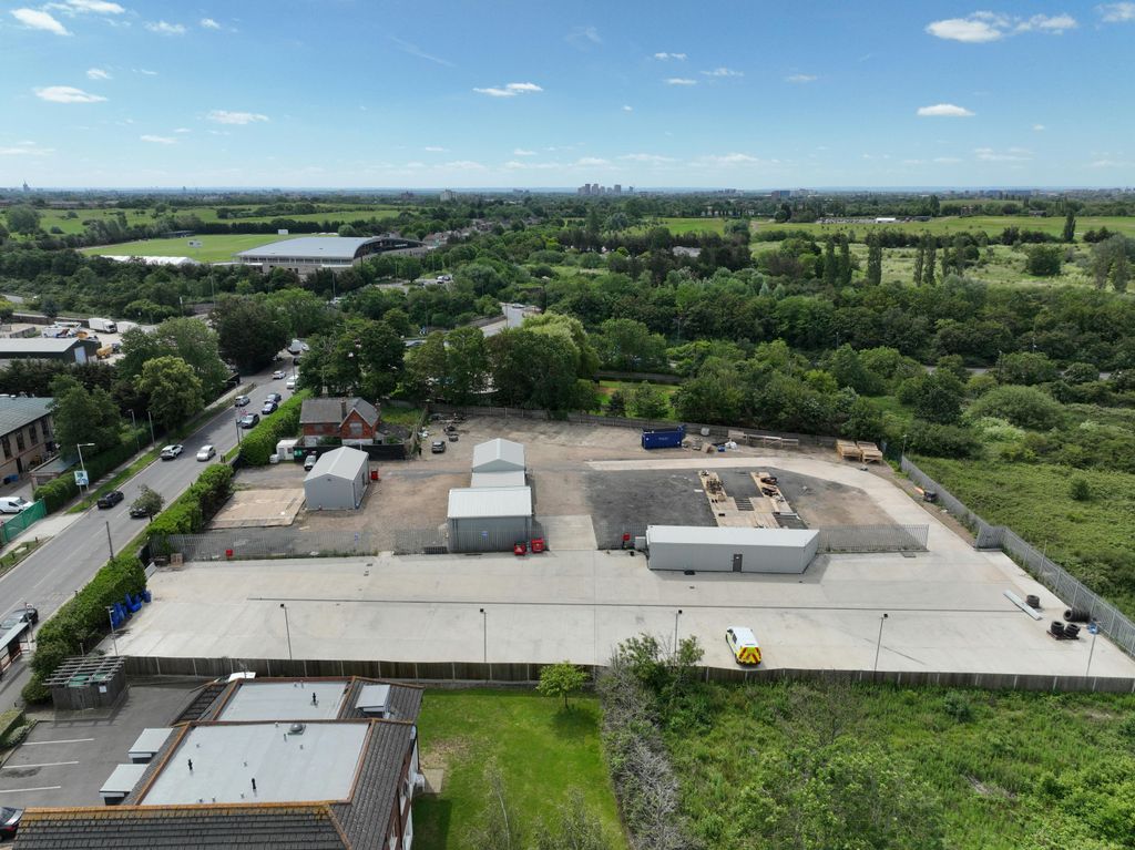 Property photo 2 of 5 Dji_20260613105903_0013_V.Jpg