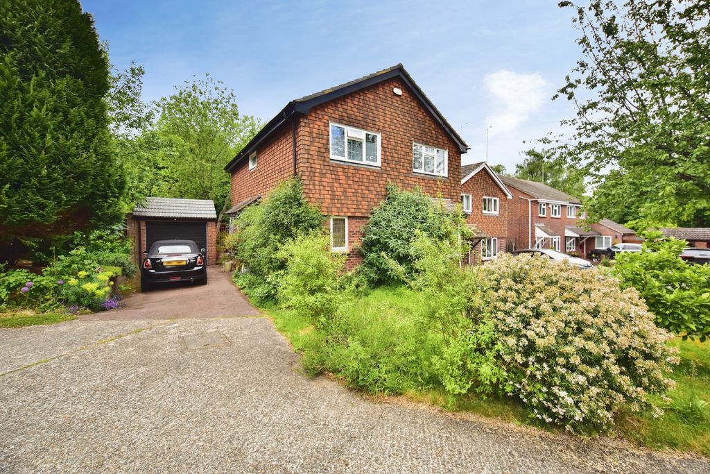 Property photo 1 of 19