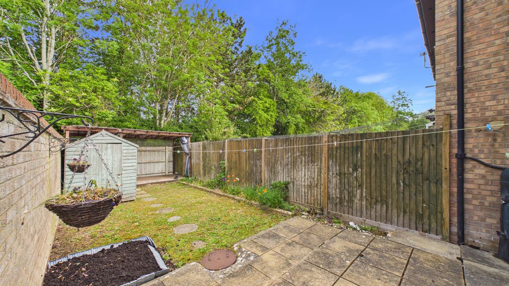 Property photo 3 of 8