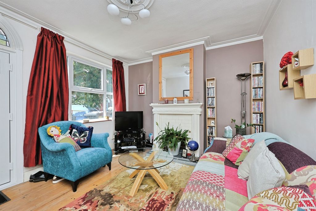 Property photo 2 of 19