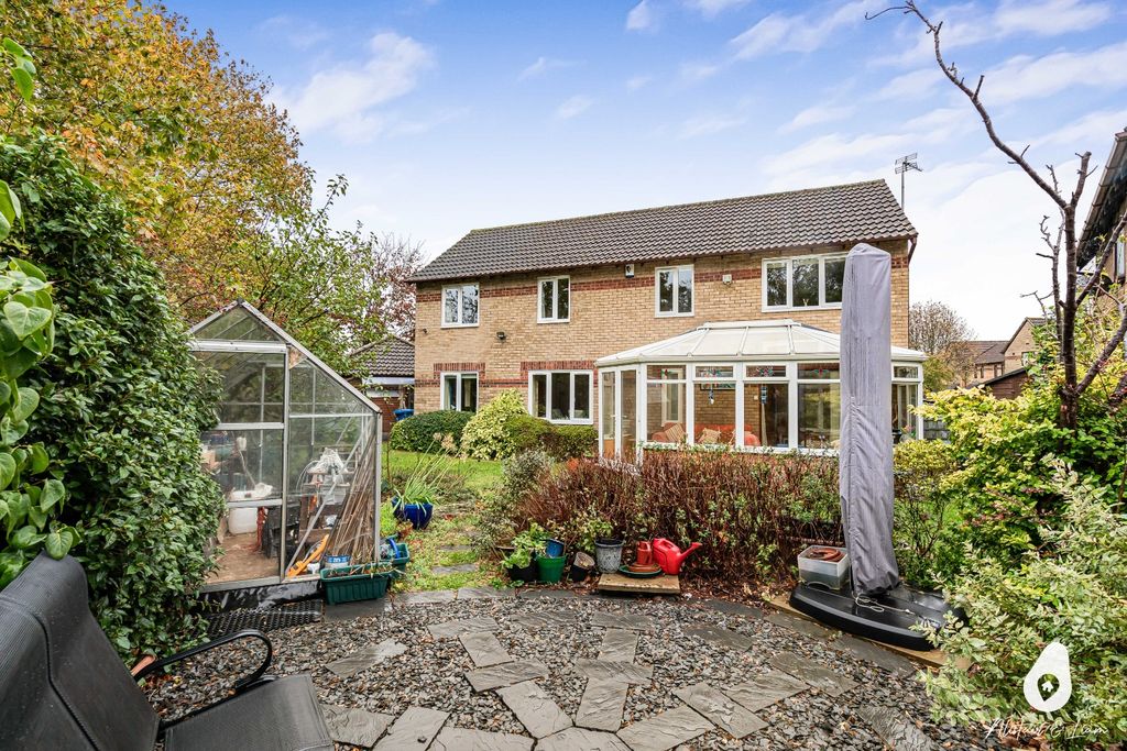 Property photo 3 of 30 5586845