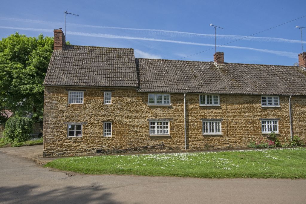 Property photo 1 of 17 Image (112)