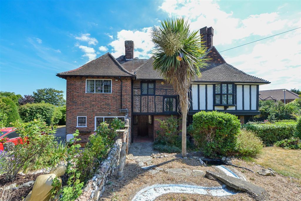 Property photo 1 of 38 #Dean Park15.Jpg