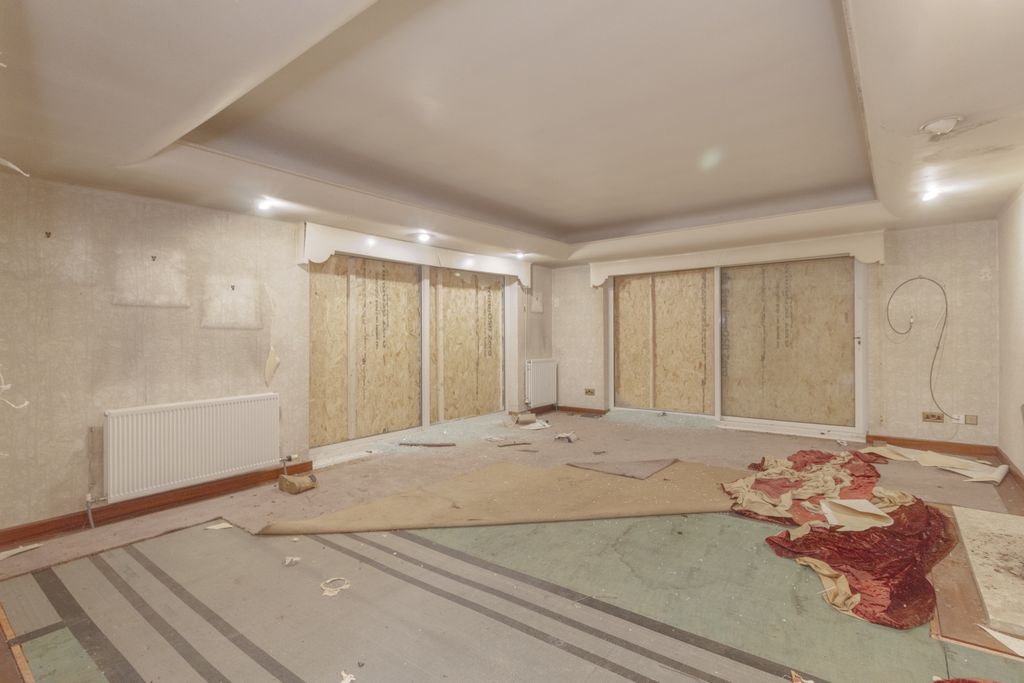 Property photo 3 of 14 Image 3