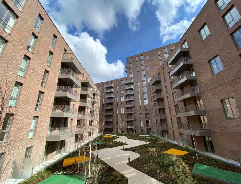 Property photo 3 of 14