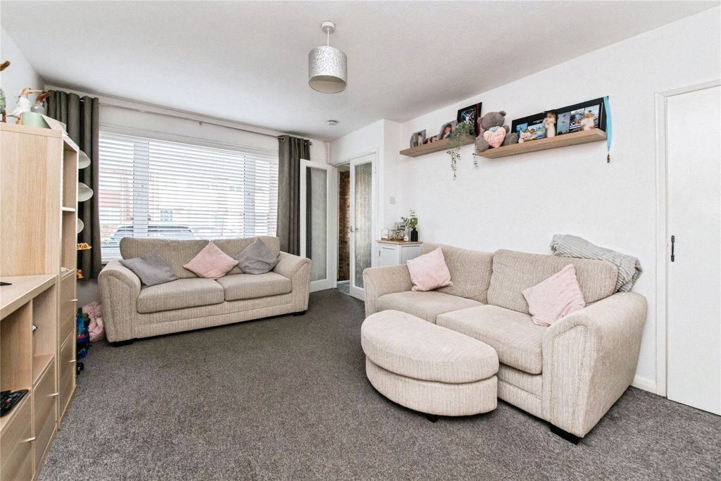 Property photo 3 of 15 Picture No. 09