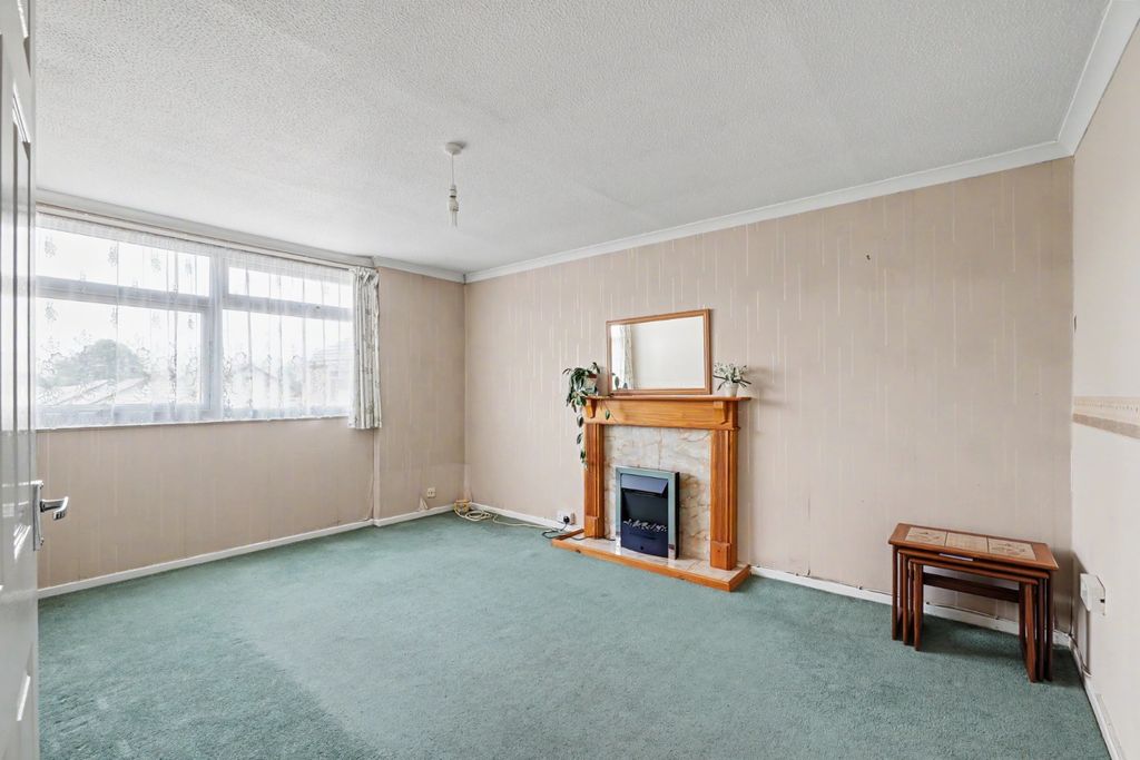 Property photo 2 of 15 5247765