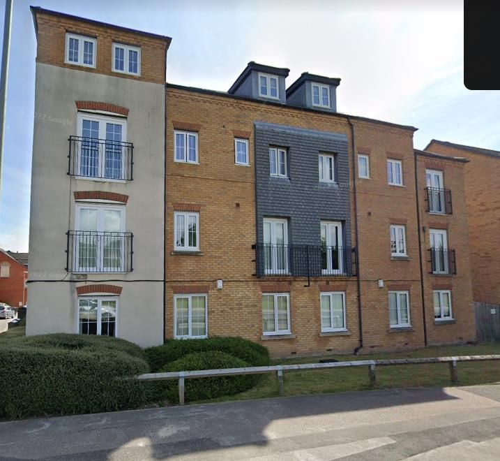 Property photo 1 of 10 Exterior