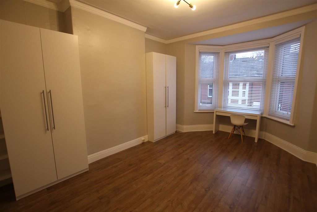 Property photo 2 of 9 Img_5022.Jpg