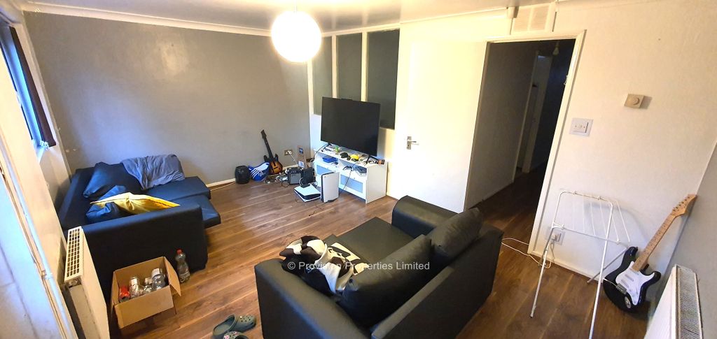 Property photo 1 of 10 Photo