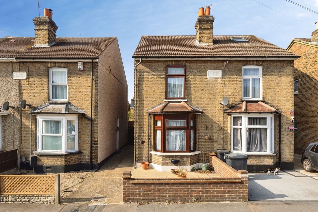 Property photo 1 of 17 Pbox-Img.Jpg