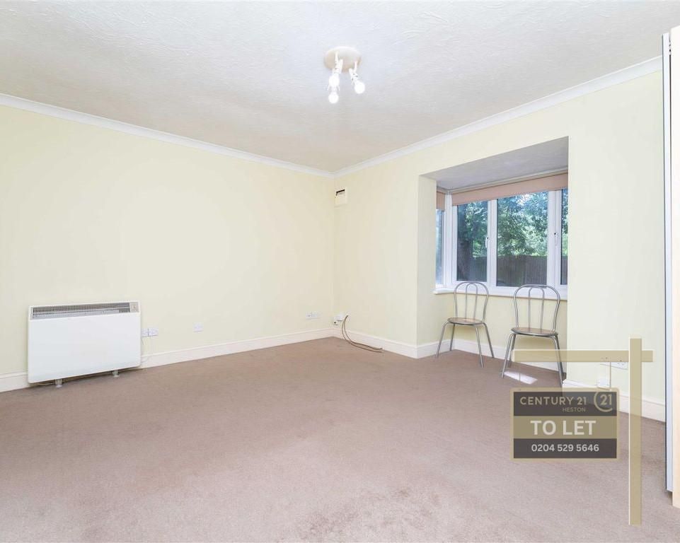 Property photo 2 of 6